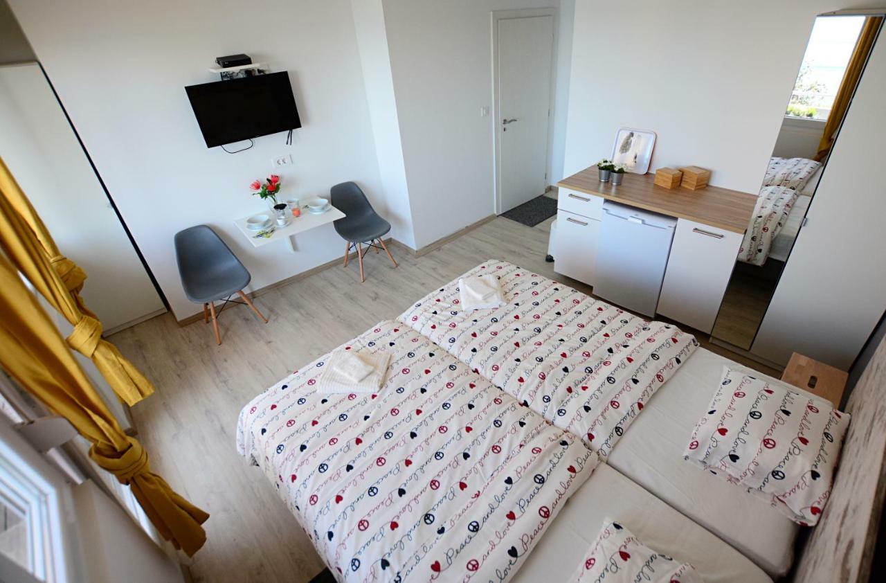Nora Rooms Zadar Luaran gambar